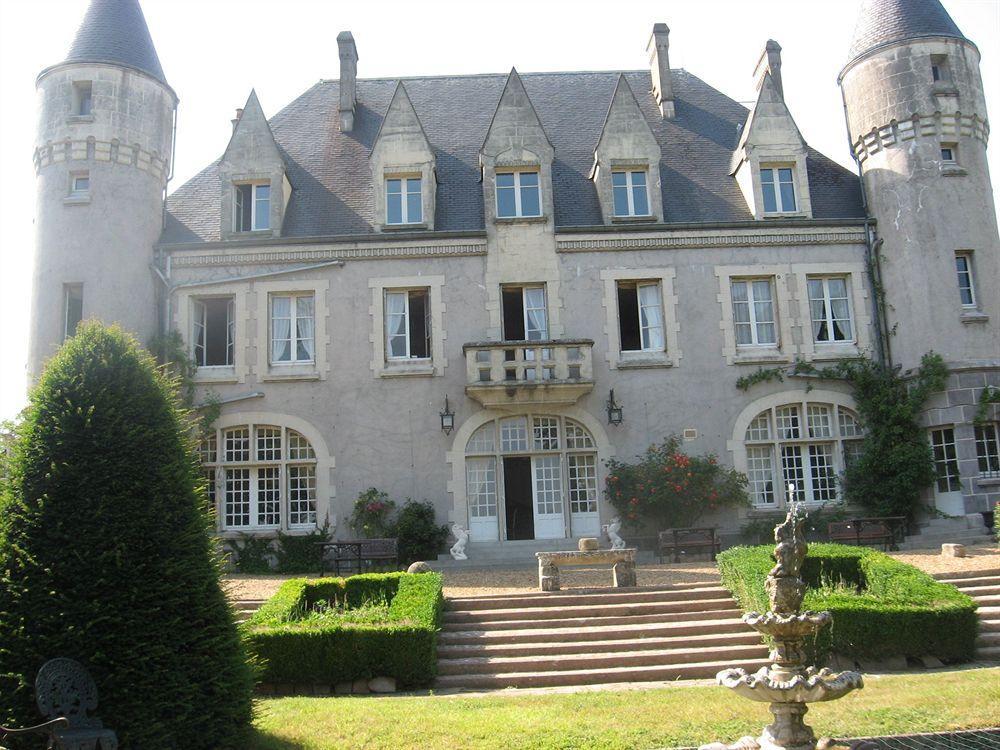 ホテルChateau De Montbrun サン・ミシェル・シェフ・シェフ エクステリア 写真
